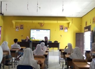 Sosialisasi PMB STIPER Amuntai di SMAN 1 AU